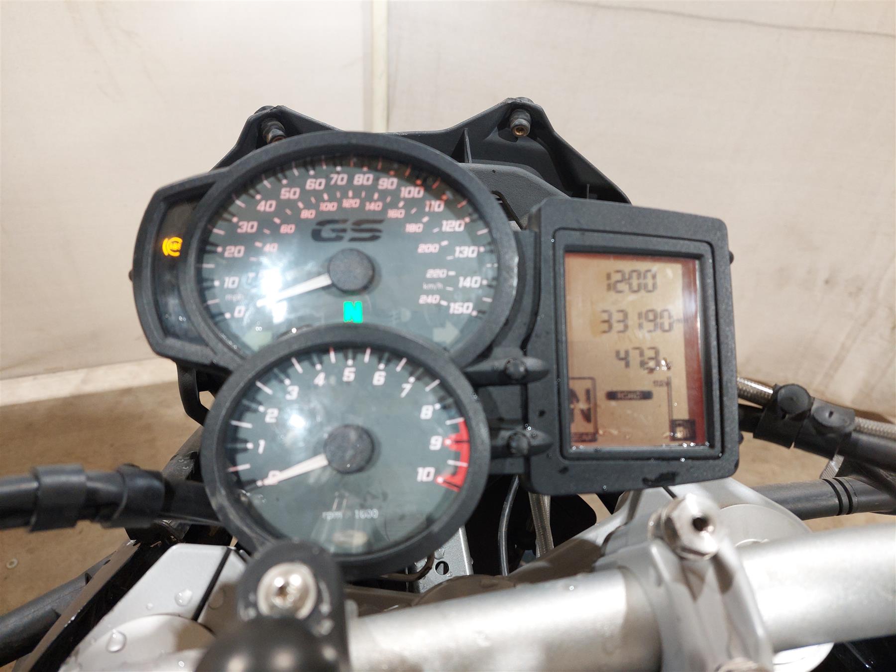 2017 BMW F800GS K72 Speedometer Gauges 33K Instrument Cluster -Read 62118555577 {{ shop.shopifyCountryName }} - Mototech271