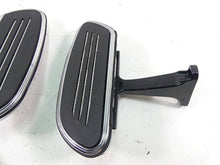 Load image into Gallery viewer, 2006 Harley Touring FLHTCU SE E-Glide Rear Floorboard Floor Board Set 47373-04 | Mototech271
