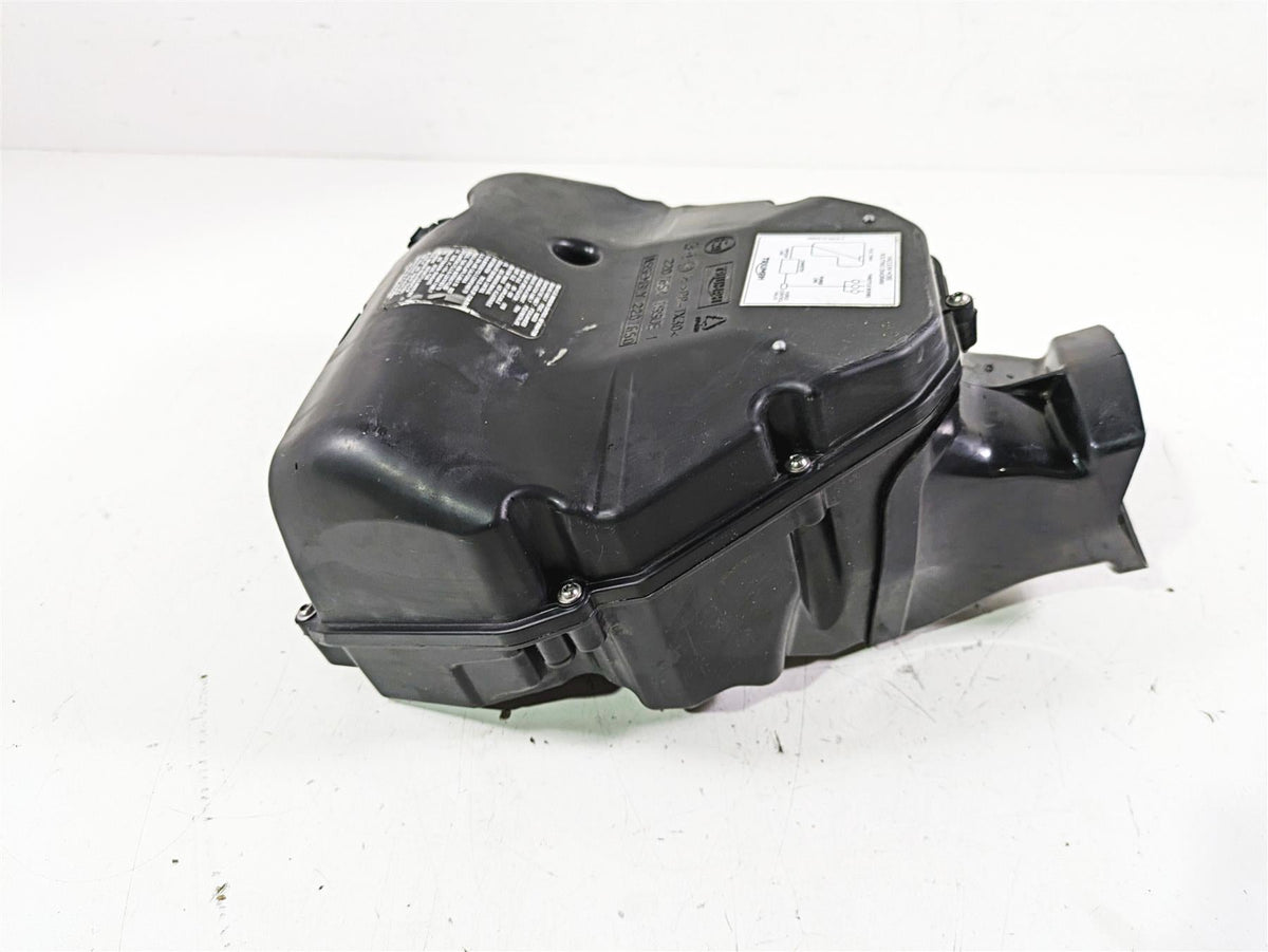 2023 Triumph Street Triple 765 RS Air Box Cleaner Breather T2207650 T2207654 {{ shop.shopifyCountryName }} - Mototech271