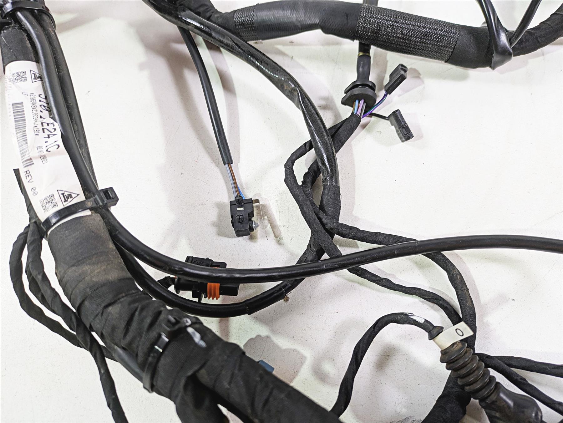 2022 Ducati Scrambler Desert Sled Main Wiring Harness Loom - Read 5101E241C {{ shop.shopifyCountryName }} - Mototech271