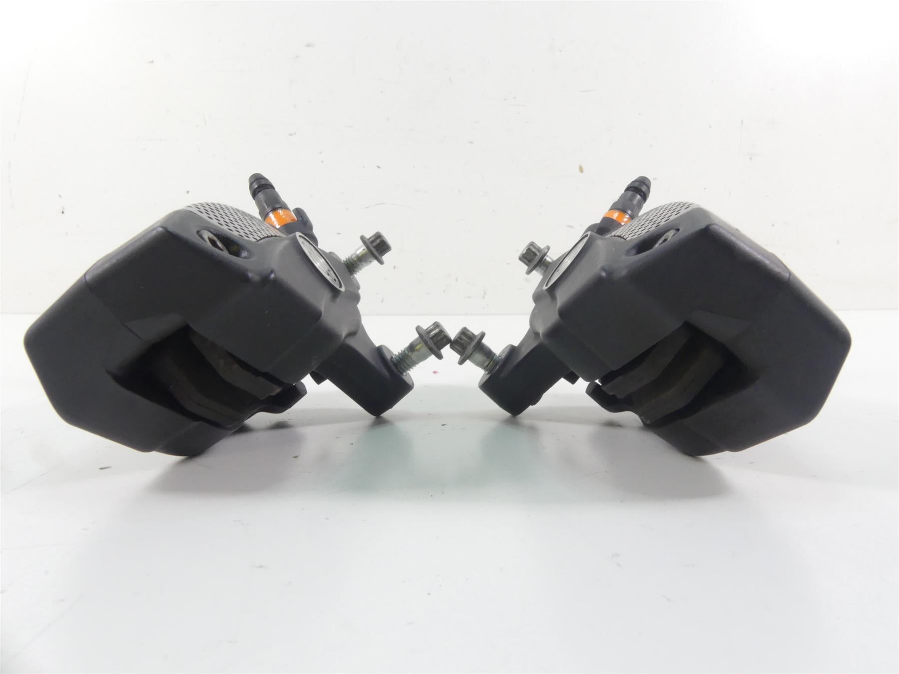 2013 Harley Touring FLHTP Electra Glide Front Brembo Brake Caliper Set 43027-08 {{ shop.shopifyCountryName }} - Mototech271
