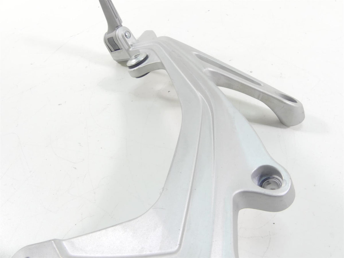 2018 Mv Agusta Brutale 800 RR Right Footpeg Foot Peg Mount Bracket Set 8AA0C1686 {{ shop.shopifyCountryName }} - Mototech271