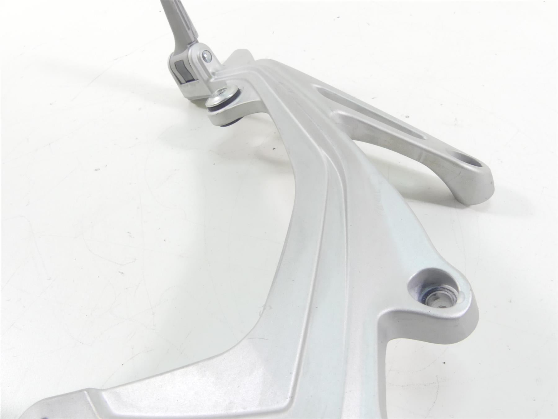 2018 Mv Agusta Brutale 800 RR Right Footpeg Foot Peg Mount Bracket Set 8AA0C1686 {{ shop.shopifyCountryName }} - Mototech271