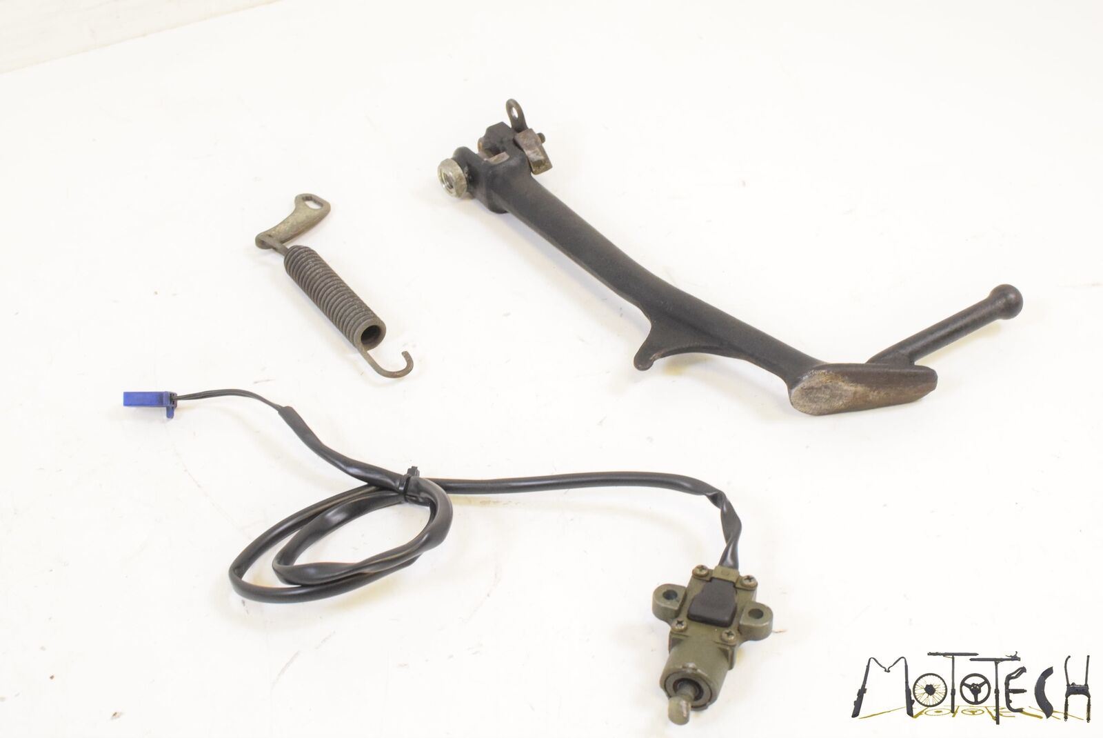 1995 Yamaha V Max 1200 Side Kickstand Kick Stand 1FK-27311-00-R4 | Mototech271