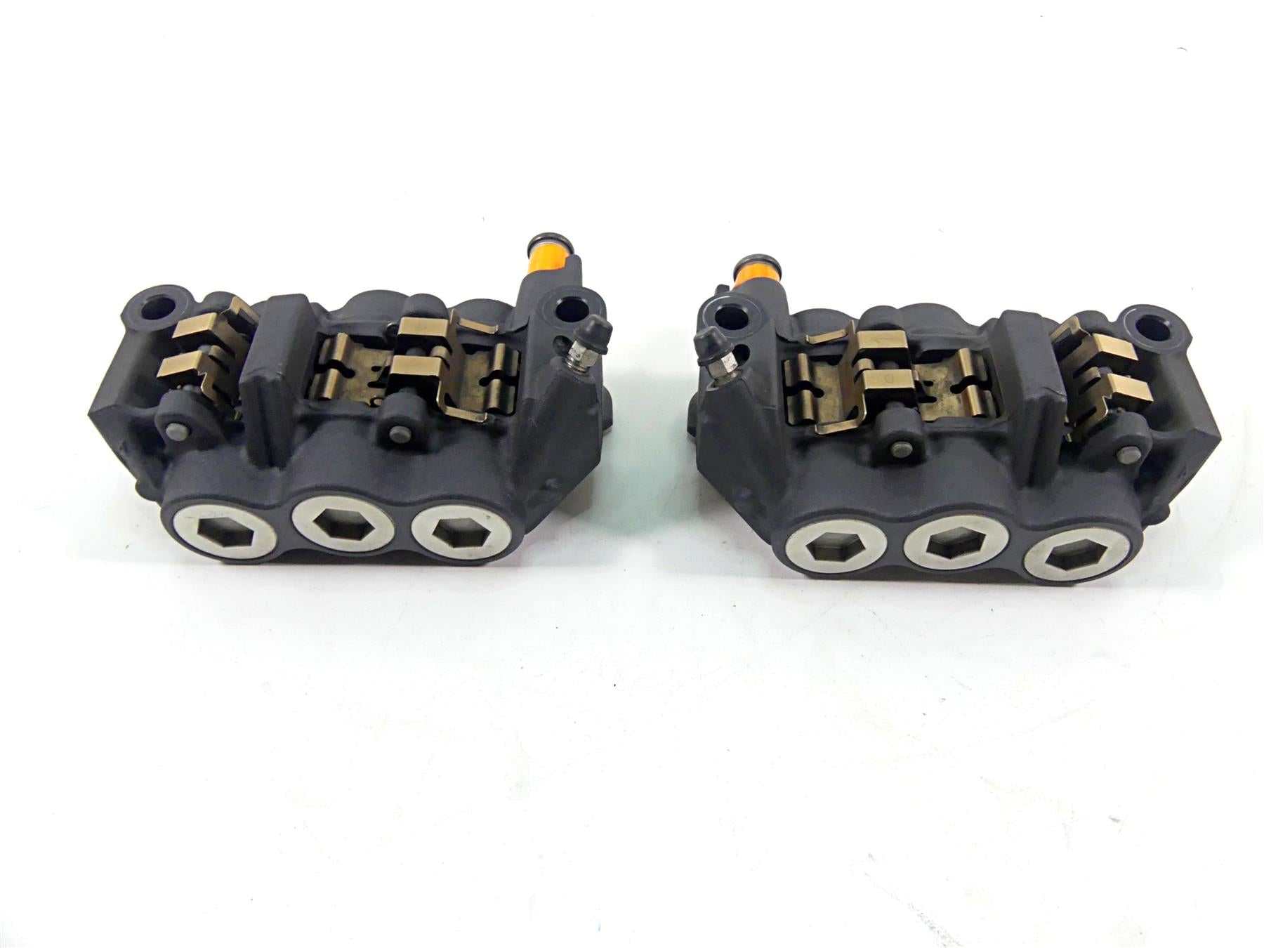 2012 Yamaha VMX17 VMAX 1700 Front 6 Piston Brake Caliper Set 4C8-2580T-10-00 {{ shop.shopifyCountryName }} - Mototech271