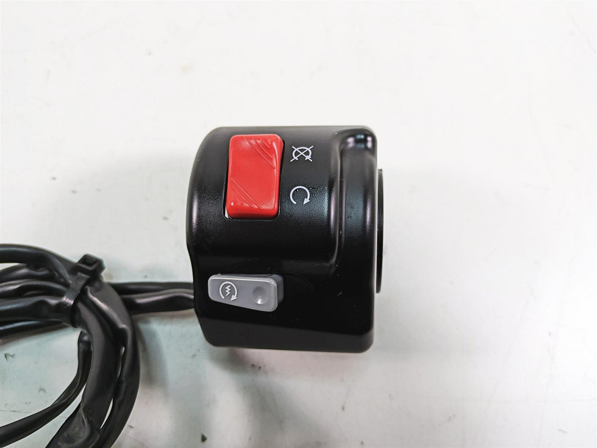 2018 KTM 1090 Adventure R Right E-Throttle Start Control Switch 76011073100 {{ shop.shopifyCountryName }} - Mototech271