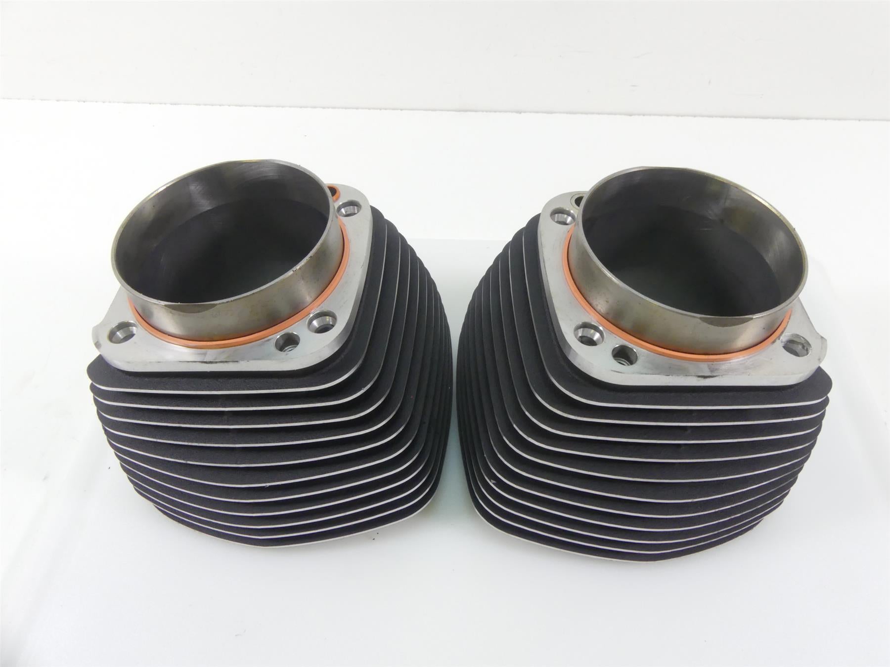 2016 Harley FXDLS Dyna Low Rider 110 Cylinder Jug Piston Set 17285-07A {{ shop.shopifyCountryName }} - Mototech271