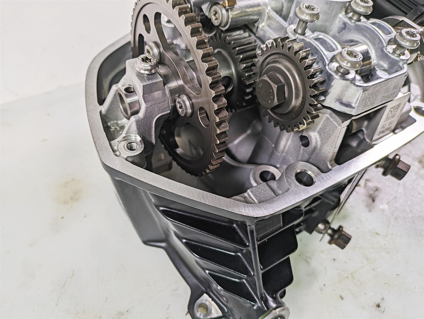 2022 BMW R1250 RT K052 Right Cylinder Head Cylinderhead -Read 11128504124 {{ shop.shopifyCountryName }} - Mototech271