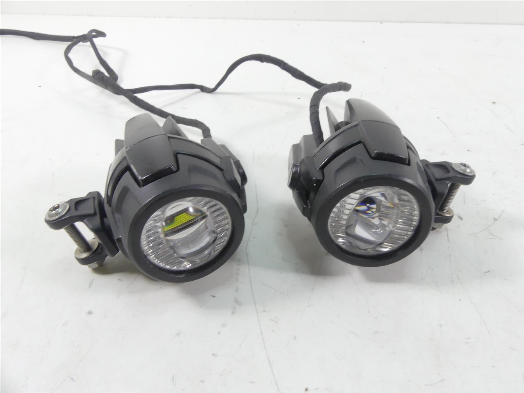 2011 BMW R1200GS K255 Adv Additional Fog Lights Lamps + Wiring 63127709430 {{ shop.shopifyCountryName }} - Mototech271