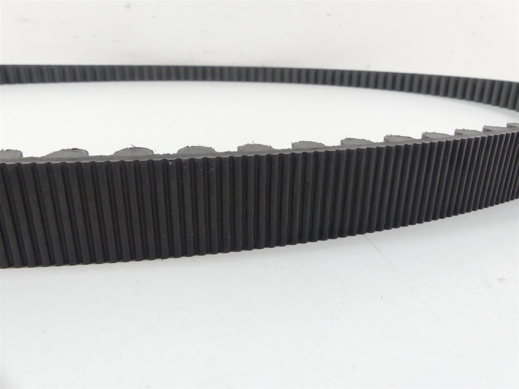 2018 Harley Softail FXFB Fat Bob Drive Belt 24Mm 134T 40000018 {{ shop.shopifyCountryName }} - Mototech271