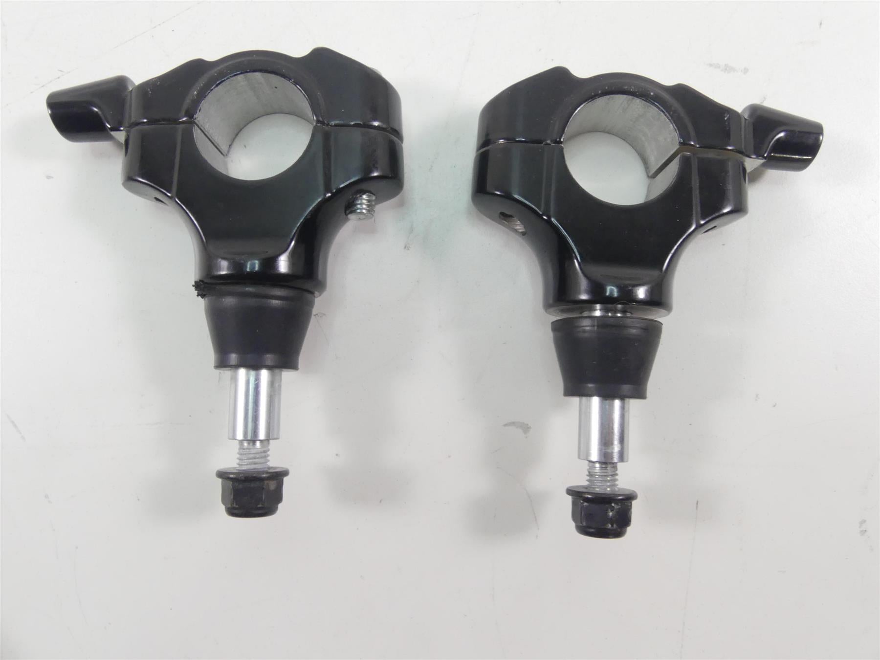 2022 Indian FTR1200 S Handlebar Handle Bar Riser Holder Mount Set 1025093 {{ shop.shopifyCountryName }} - Mototech271