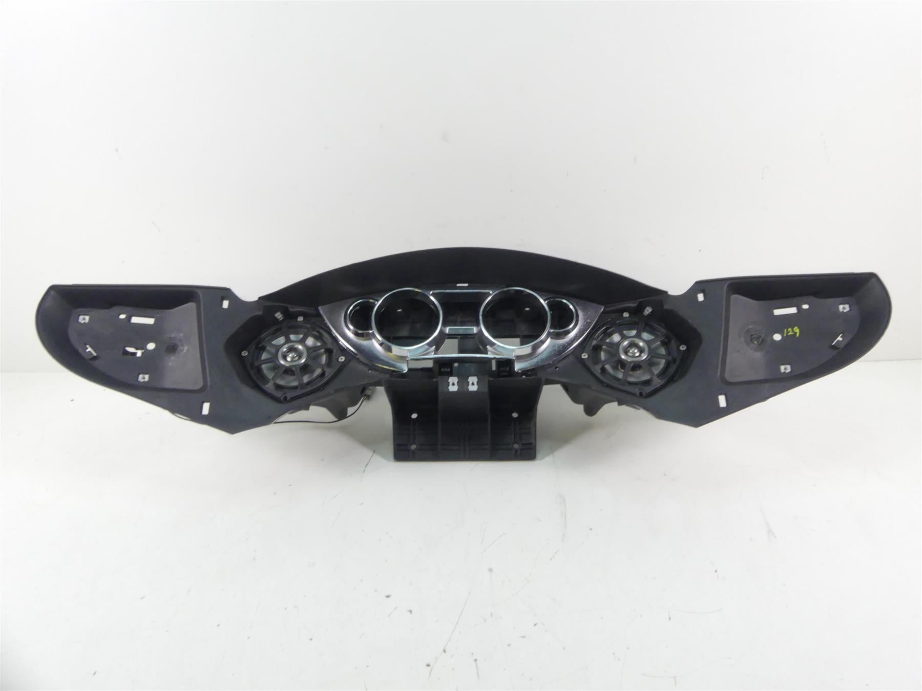 2011 Victory Vision Tour Inner Front Gauge Cover Fairing + Speaker Set 5436294 {{ shop.shopifyCountryName }} - Mototech271