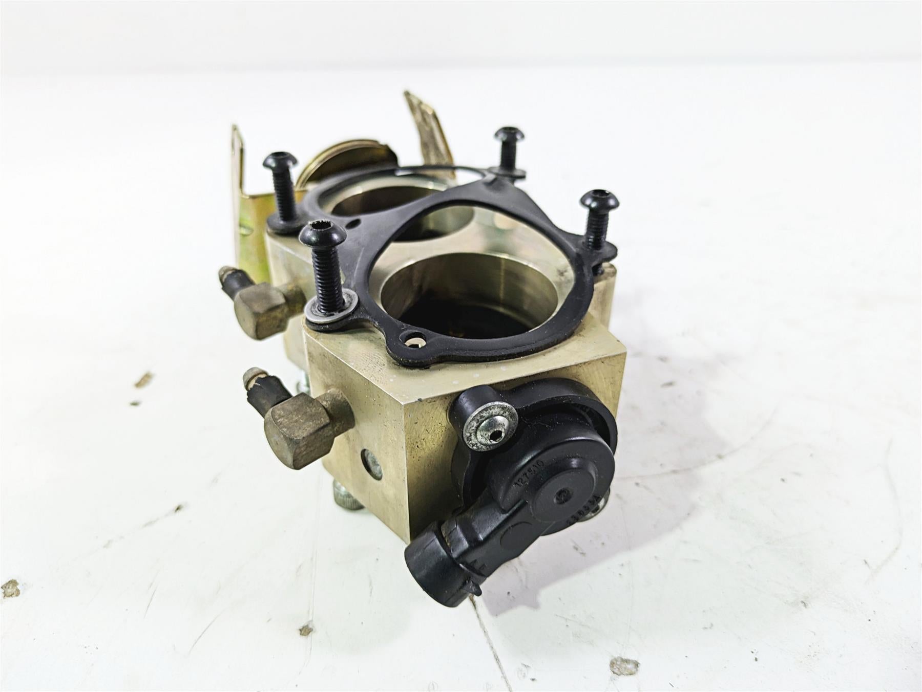 2004 Victory Kingpin Throttle Body Fuel Injection 1253363 {{ shop.shopifyCountryName }} - Mototech271
