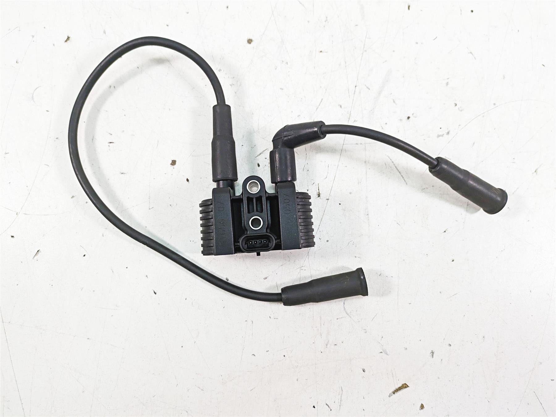 2017 Harley XL883 N Sportster Iron Ignition Coil Wires & Plugs 31656-07 {{ shop.shopifyCountryName }} - Mototech271
