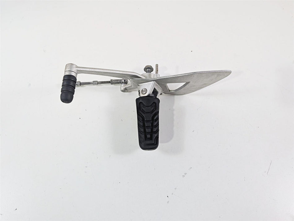 2016 BMW R1200RT RT RTW K52 Front Left Footpeg & Shifter 46718535641 46718560383 {{ shop.shopifyCountryName }} - Mototech271