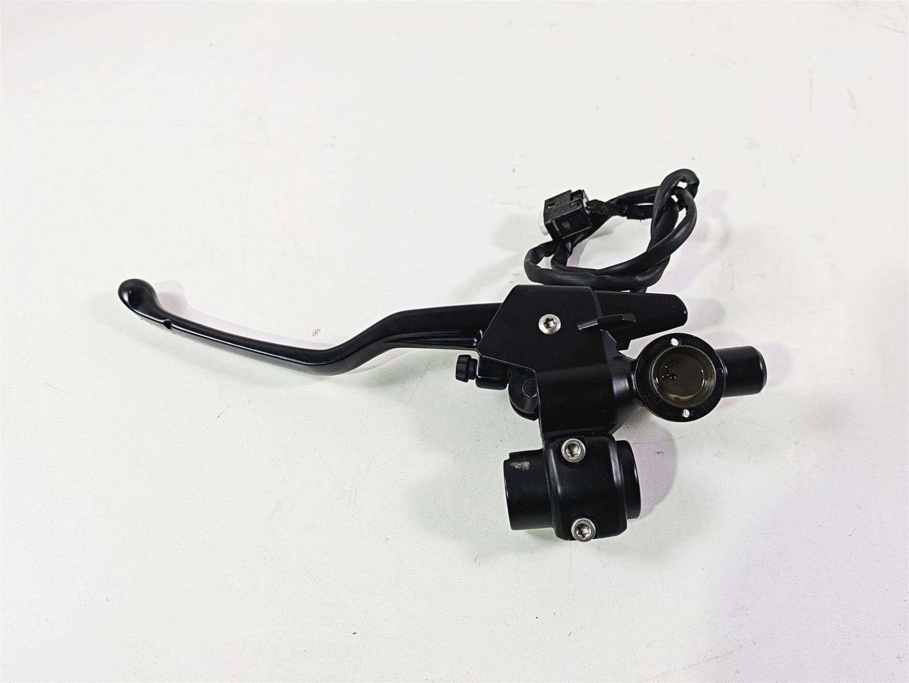 2010 BMW R1200RT K26 Clutch Master Cylinder + Lever 32728532546 | Mototech271