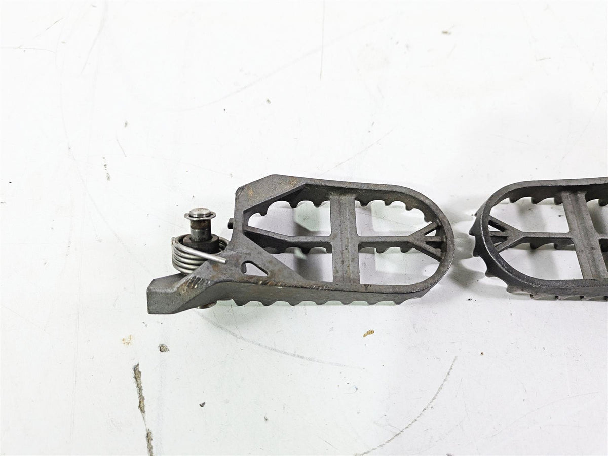 2015 BMW R1200GS Adv K51 Oem Rider Footpeg Foot Peg Set 46718529843 46718529844 {{ shop.shopifyCountryName }} - Mototech271