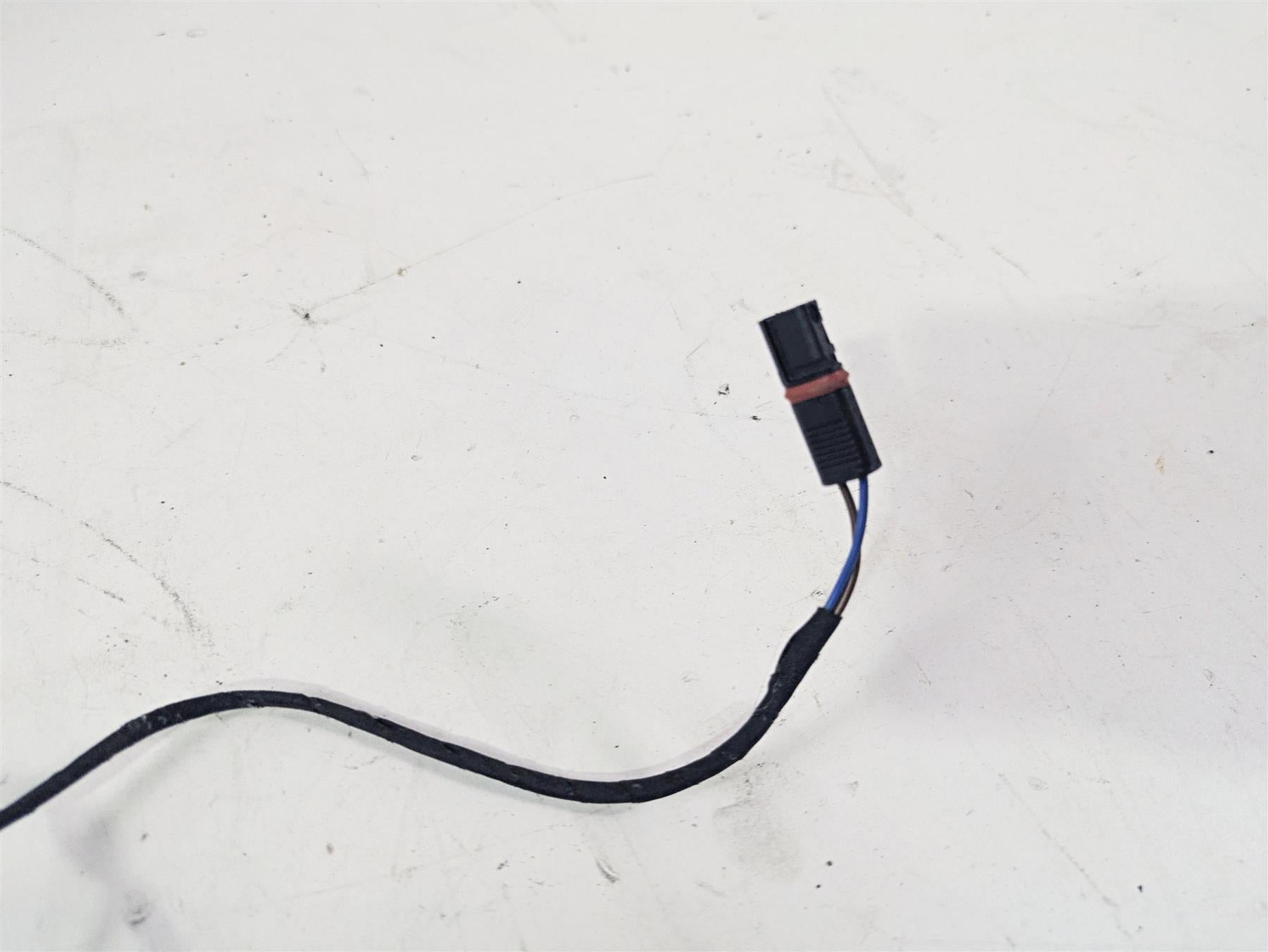 2010 BMW R1200GS K25 Front Blinker Turn Signal Set 63137667771 {{ shop.shopifyCountryName }} - Mototech271