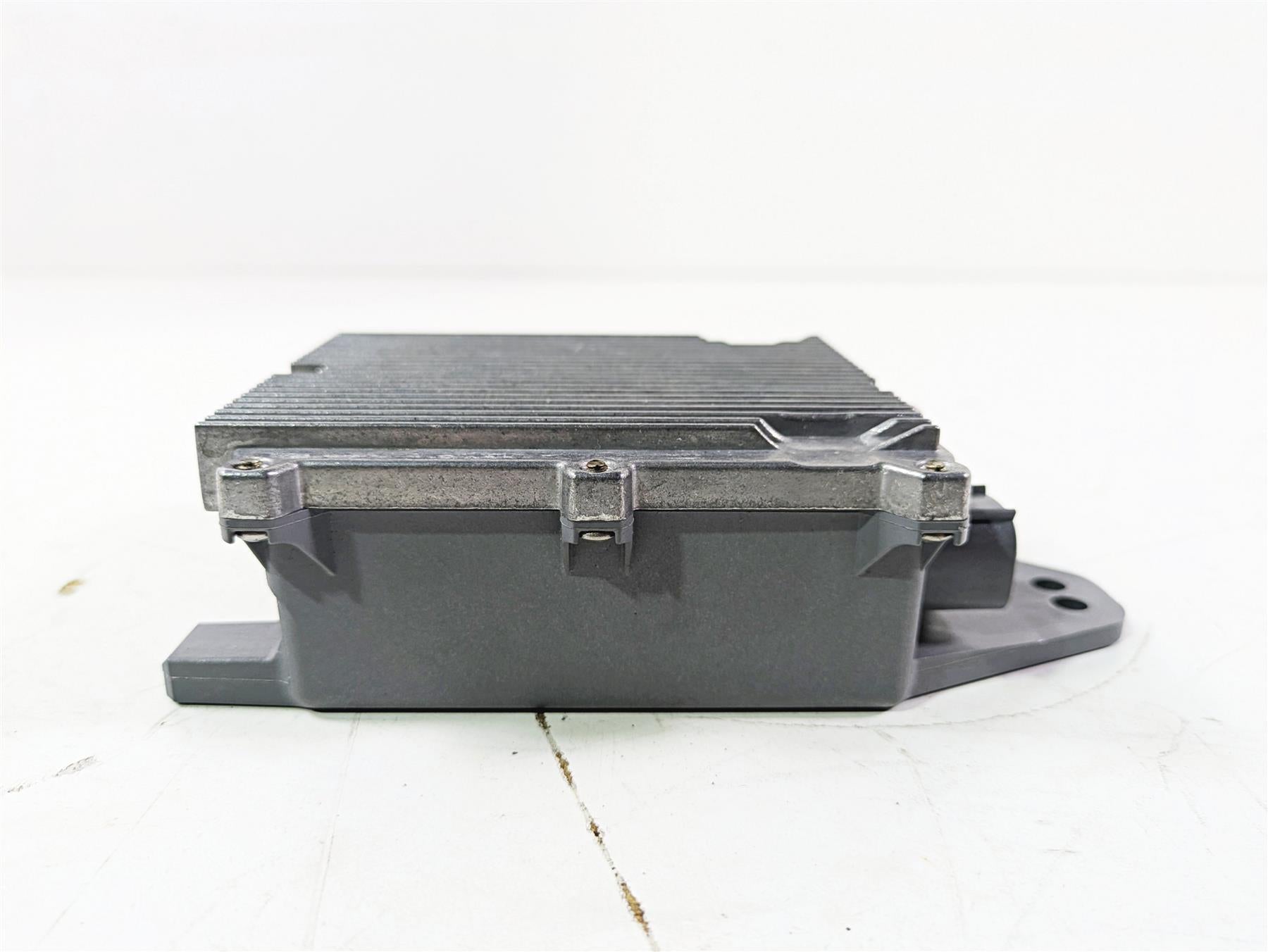 2019 Indian Chieftain Limited Power Supply Control Unit Module 4017734 {{ shop.shopifyCountryName }} - Mototech271