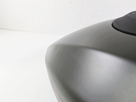 2019 Harley Softail FXDR 114 Fuel Gas Petrol Tank READ 61000677 {{ shop.shopifyCountryName }} - Mototech271
