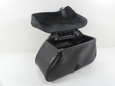 2007 Honda VTX1800 T1 Right Saddlebag Saddle Bag 08L56-MCV-100E 08L56-MCV-10041 {{ shop.shopifyCountryName }} - Mototech271