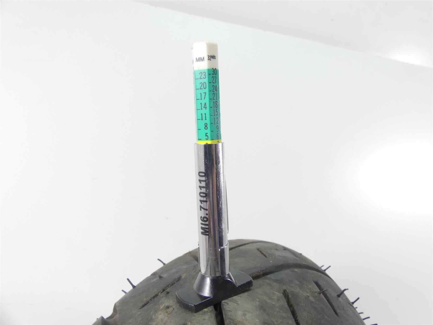 Used Front Motorcycle Tire Metzeler Cruisetec 130/60-19 61H 3576300 {{ shop.shopifyCountryName }} - Mototech271