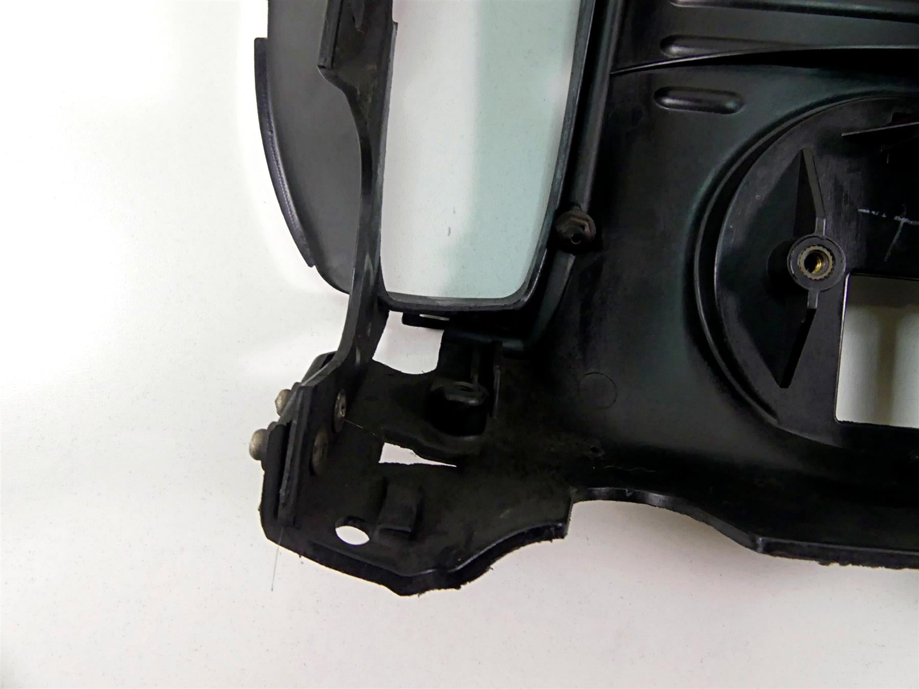 2014 Harley VRSCF Muscle V-Rod Radiator Center Cover Fairing 26826-09 26813-08A {{ shop.shopifyCountryName }} - Mototech271