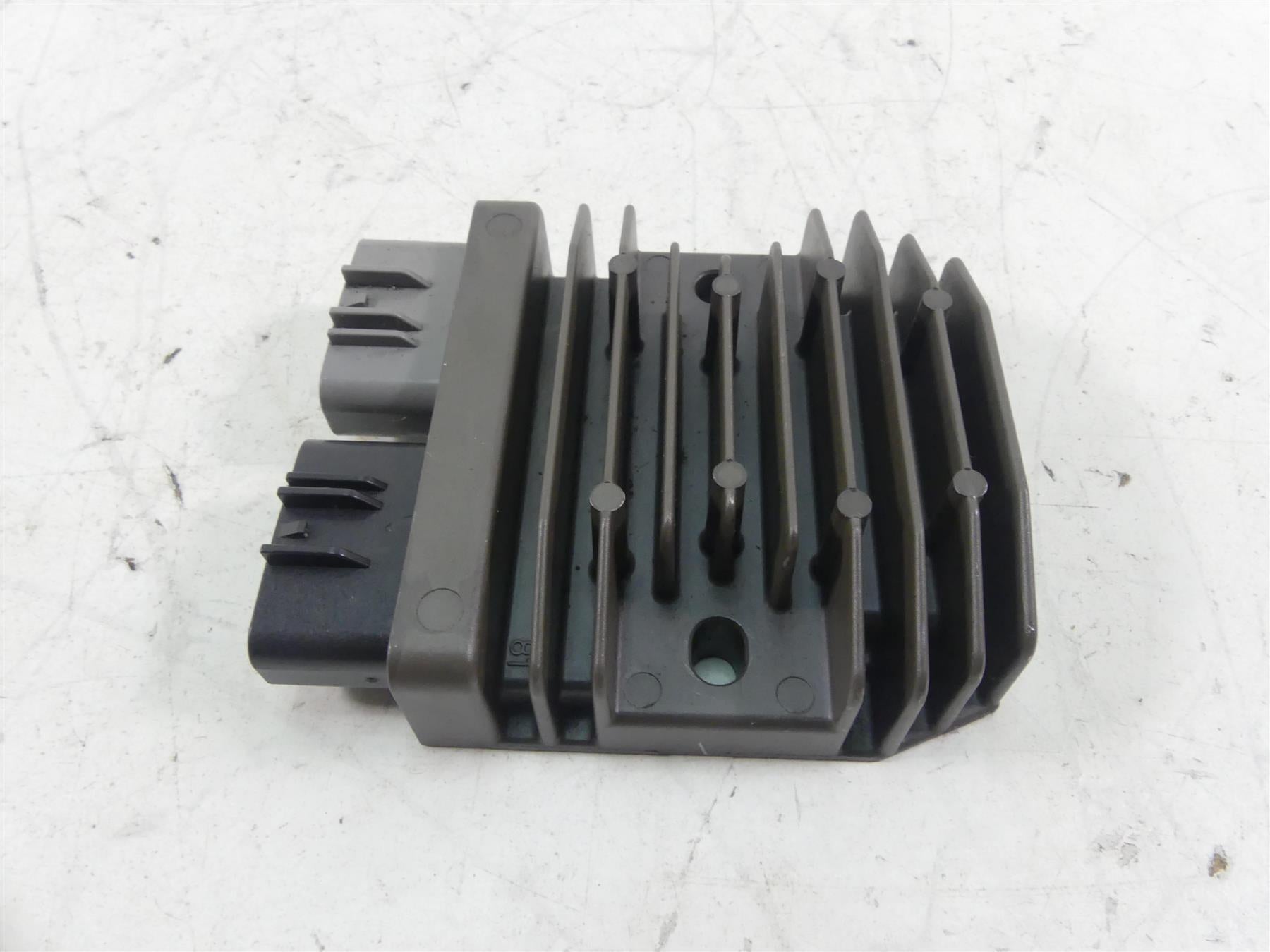 2017 Ducati 939 S Supersport Rectifier Voltage Regulator FH020AA 54040301B {{ shop.shopifyCountryName }} - Mototech271