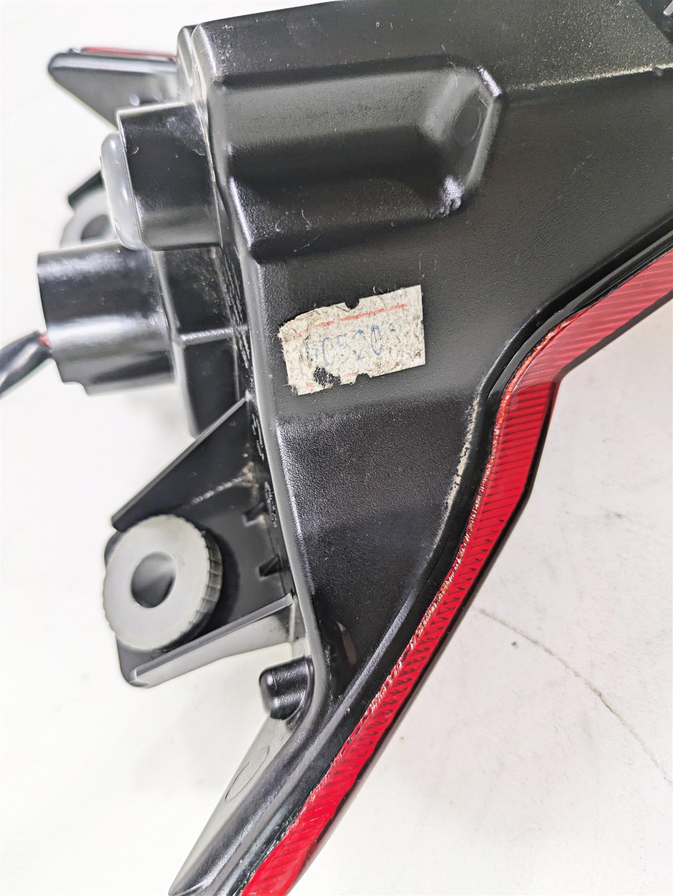 2020 Kawasaki ZX6R Ninja Taillight Tail Light Lamp 23025-0373 23025-0385 {{ shop.shopifyCountryName }} - Mototech271