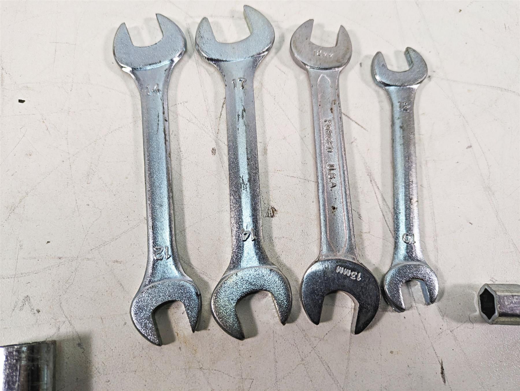 2002 Yamaha FZ1 FZS1000 Fazer Toolkit Owners Tools 5LV-28100-00-00 {{ shop.shopifyCountryName }} - Mototech271