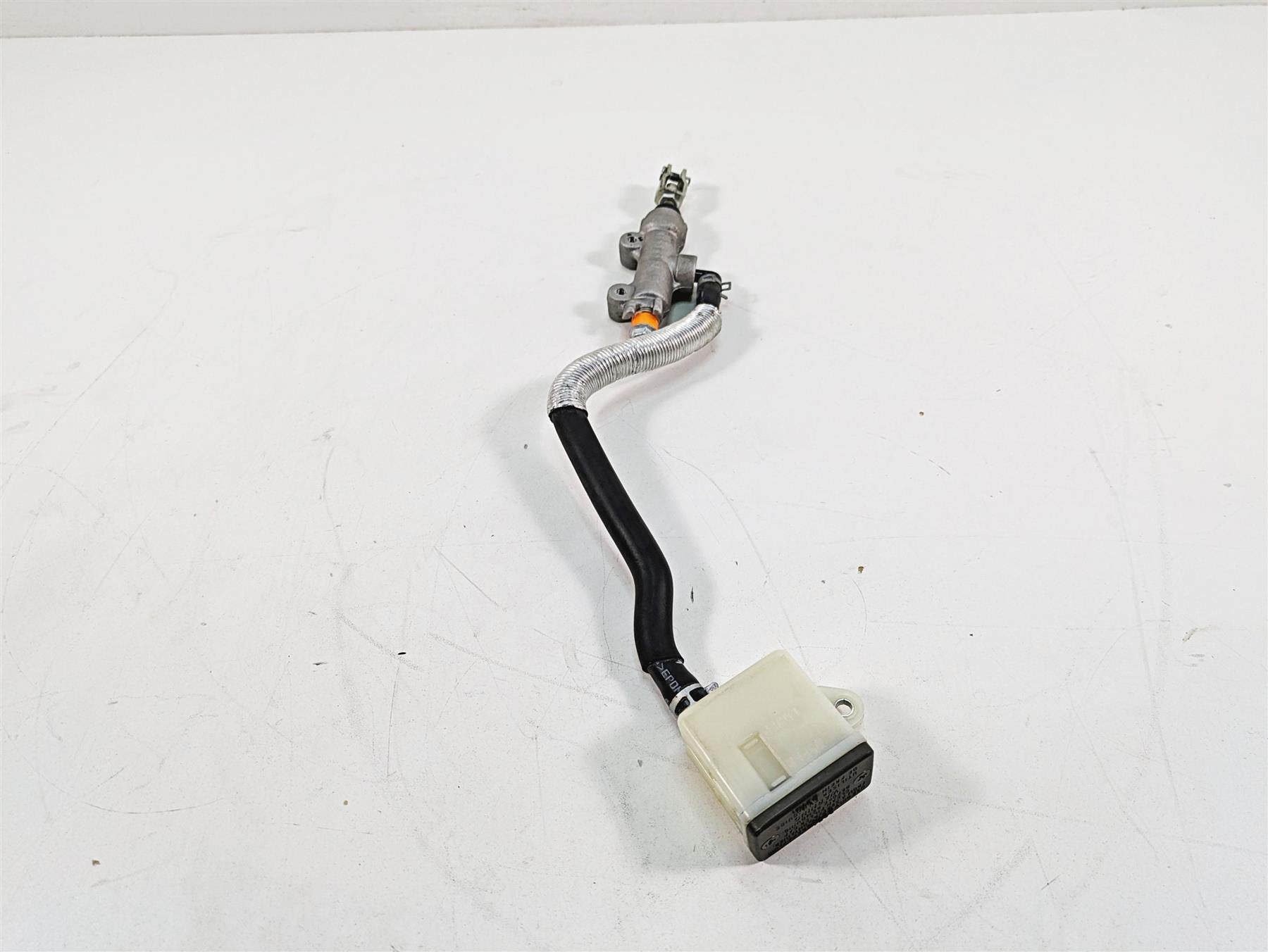 2016 Suzuki M109R VZR1800 Rear Brake Master Cylinder 69600-48G00 {{ shop.shopifyCountryName }} - Mototech271