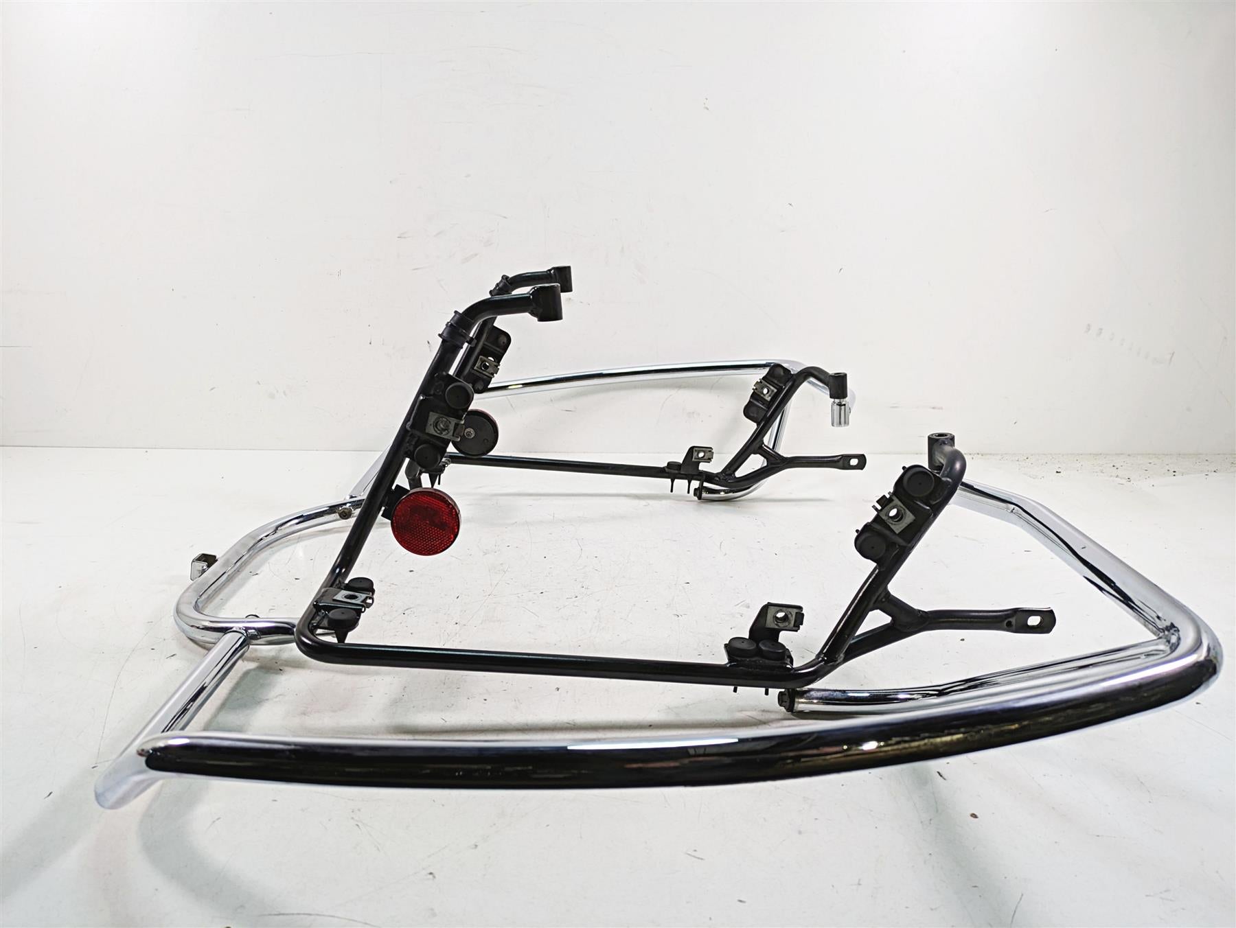 2014 Moto Guzzi California 1400 T Rear Saddlebag Guard Rail Mount Set B063626 {{ shop.shopifyCountryName }} - Mototech271
