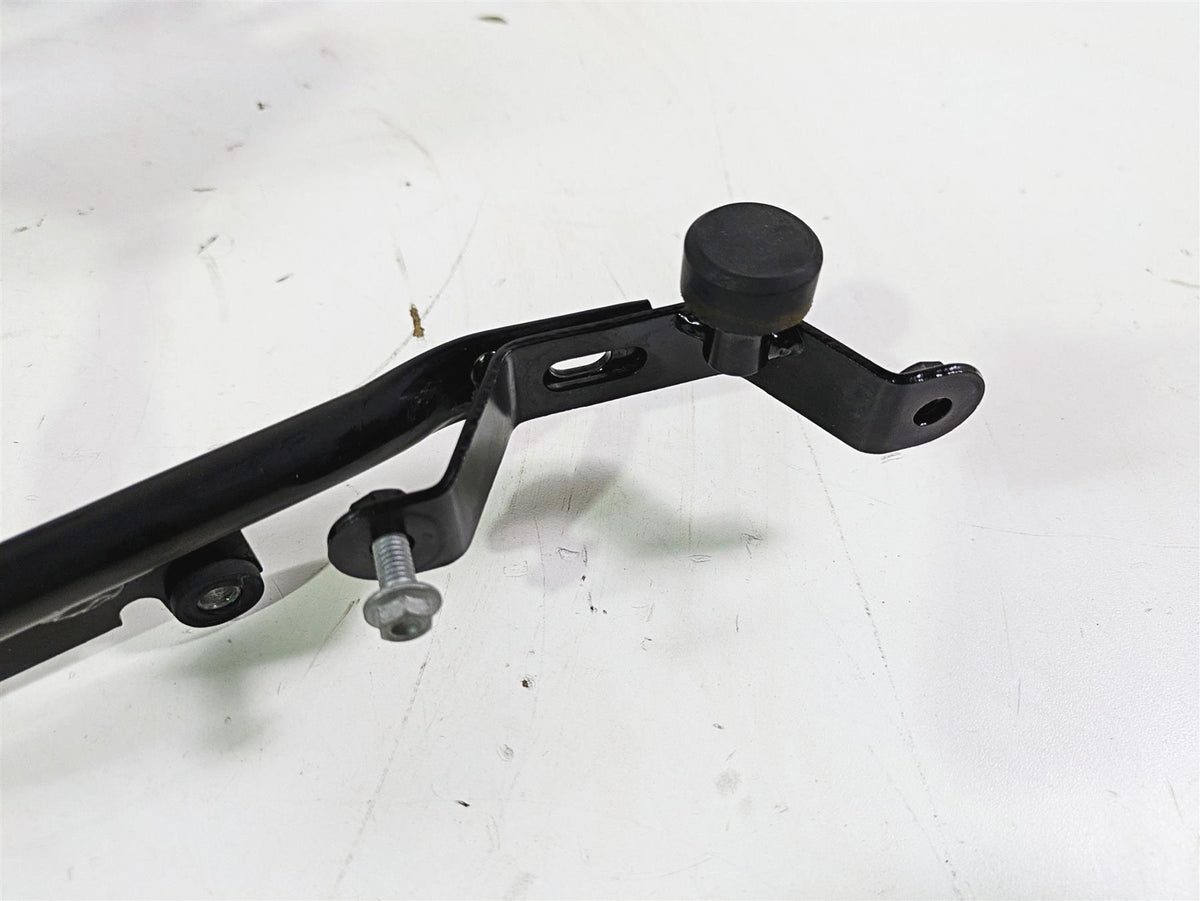 2016 Moto Guzzi Stelvio 1200 8V NTX Front Fairing Stay Holder Carrier 886646 {{ shop.shopifyCountryName }} - Mototech271