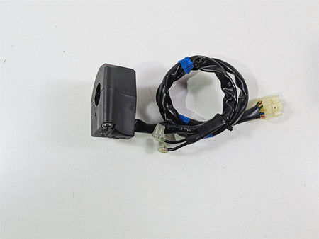 2025 Yamaha YZF R7 Right Side Start Stop Hand Control Switch BEB-83963-00-00 {{ shop.shopifyCountryName }} - Mototech271
