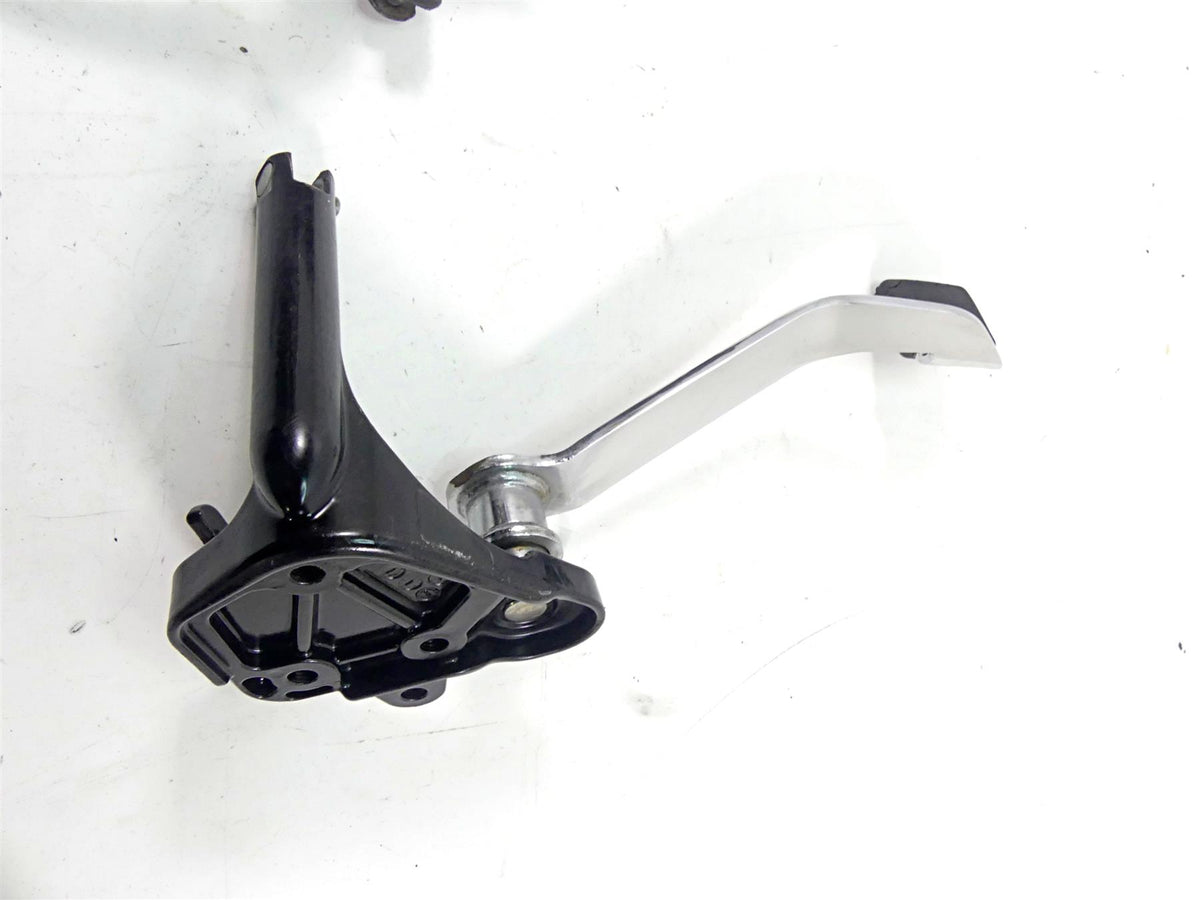2011 Harley Softail FXS Blackline Forward Foot Peg Control Mount Set 42508-11BHP {{ shop.shopifyCountryName }} - Mototech271
