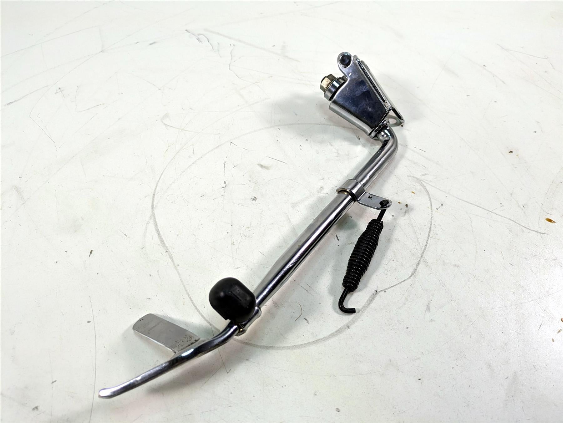 2006 Harley Touring FLHTCUI Electra Glide Side Kick Stand Kickstand 50075-83B {{ shop.shopifyCountryName }} - Mototech271