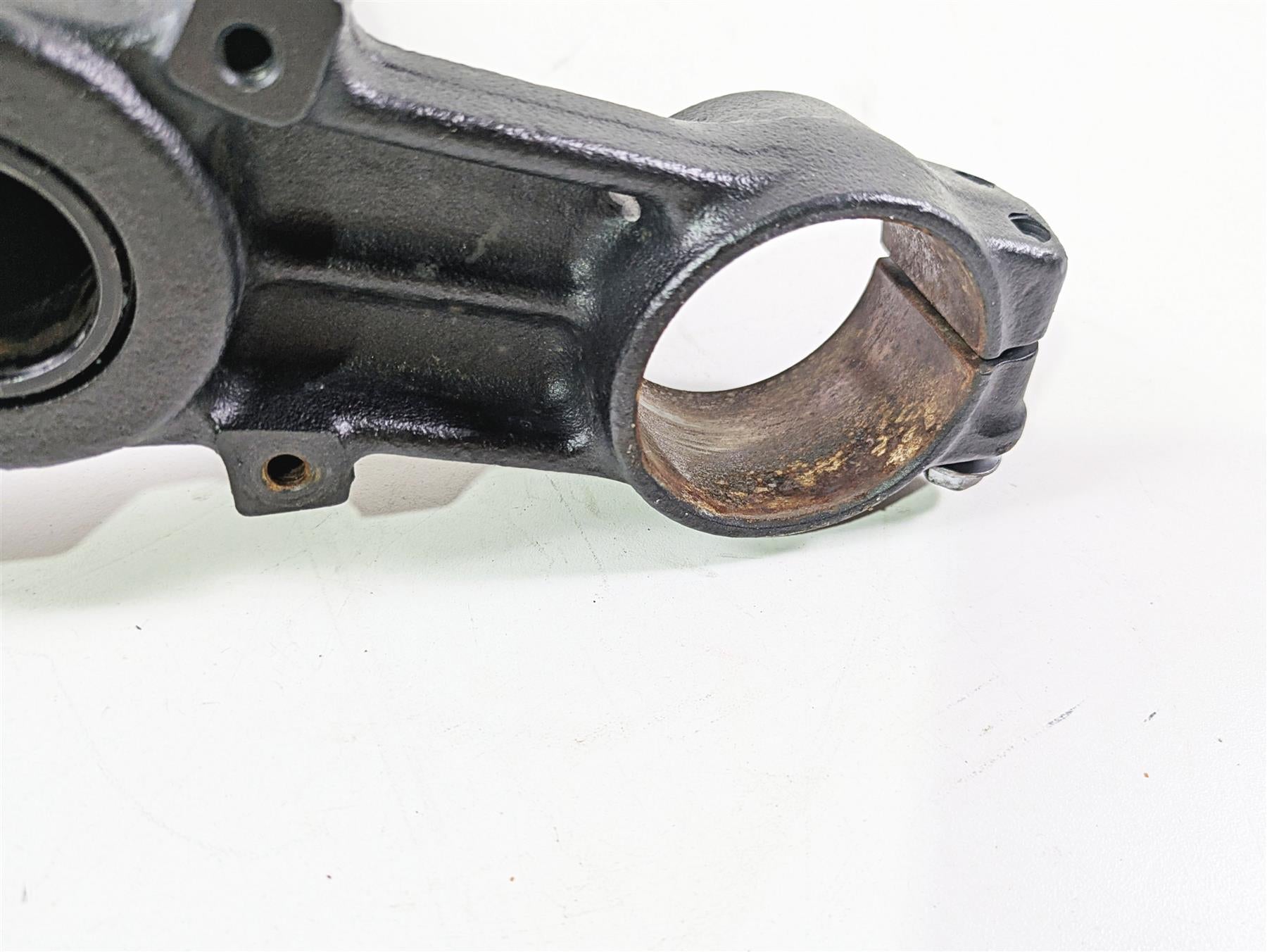 2020 Kawasaki Z900 ZR900 Lower Triple Tree Steering Clamp 44037-0167-18R {{ shop.shopifyCountryName }} - Mototech271