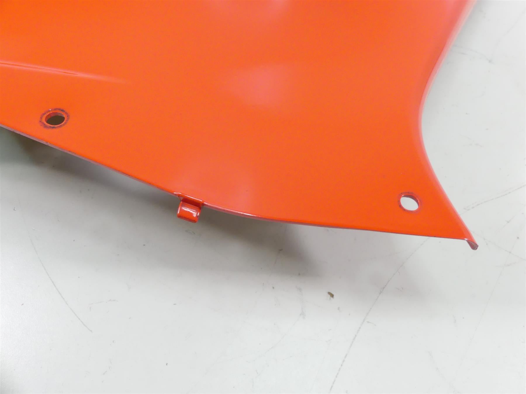 2004 Aprilia RSV1000 R Mille Oem Right Main Side Fairing Cover Cowl 110114 {{ shop.shopifyCountryName }} - Mototech271