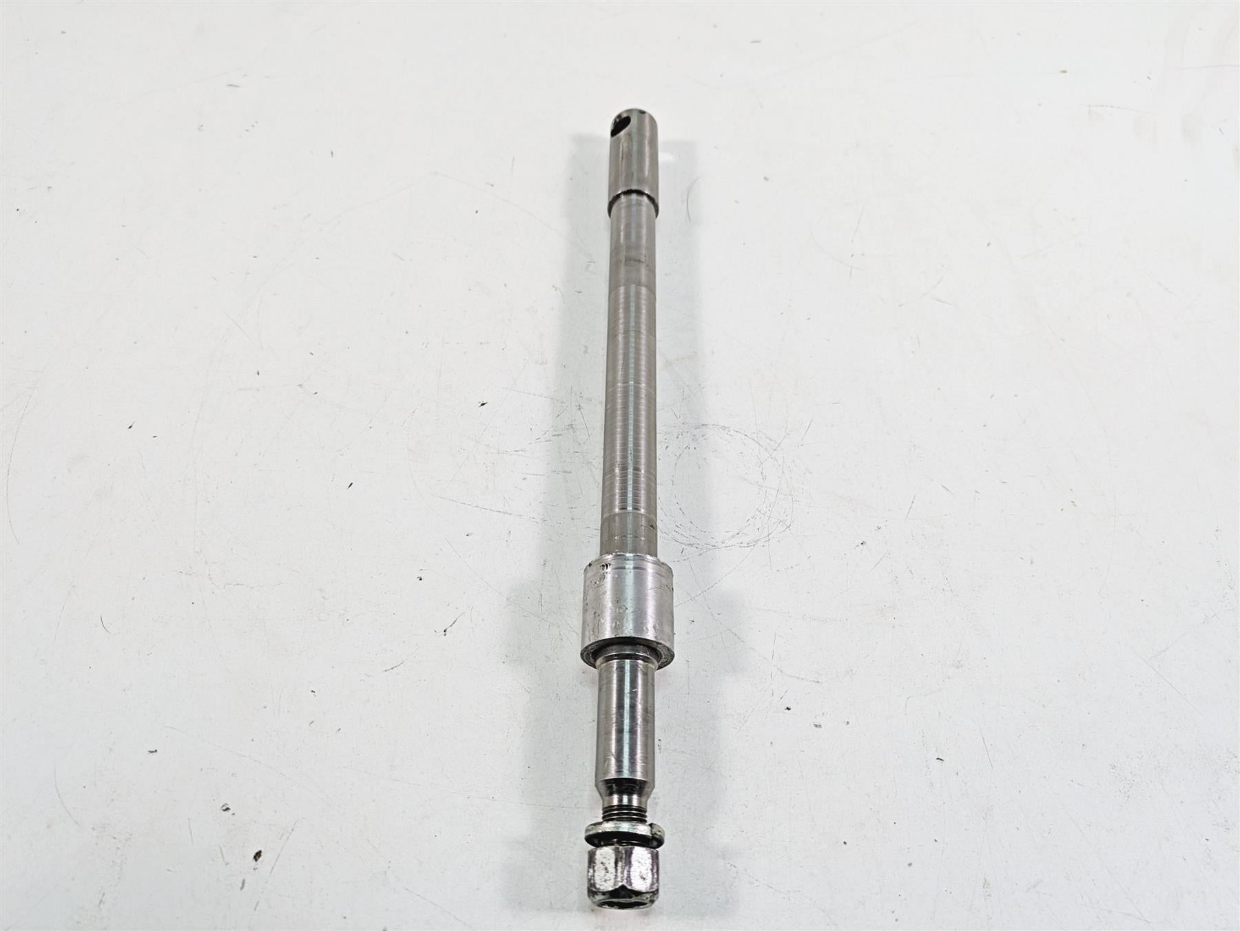 1999 Harley Touring FLHTC Electra Glide Front 3/4" Wheel Spindle Axle 43346-83B {{ shop.shopifyCountryName }} - Mototech271