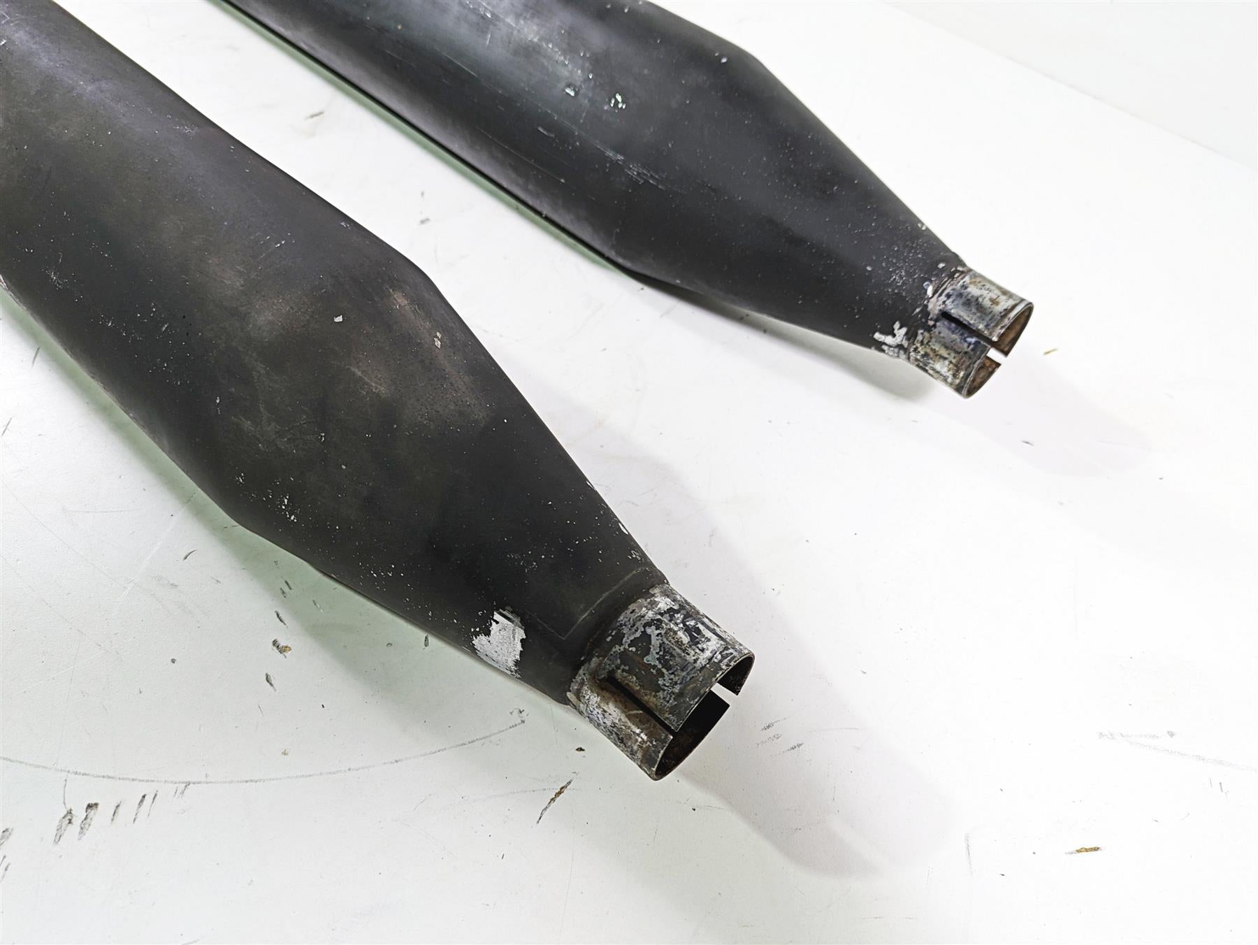 2008 Harley Touring FLHTCU E-Glide 105TH Vance Hines Oval Slash Muffler 16727 {{ shop.shopifyCountryName }} - Mototech271