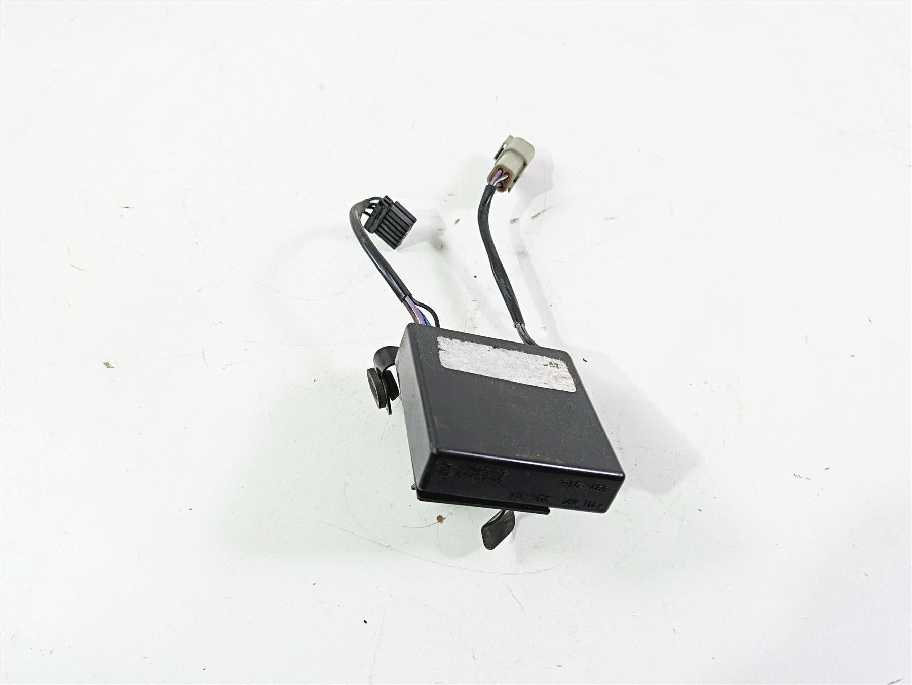 2013 Harley VRSCF Muscle Rod Rear Turn Signal Module 69457-09 {{ shop.shopifyCountryName }} - Mototech271