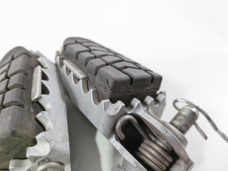 2005 KTM 950 LC8 Adventure Front Rider Foot Peg Rest Set 59003040250 78003041050 {{ shop.shopifyCountryName }} - Mototech271