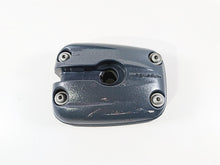 Load image into Gallery viewer, 2004 BMW R1150GS R21 Right Cylinder Head Valve Cover 11127672586
