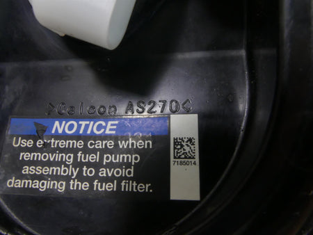 2016 Indian Chief Dark Horse Fuel Gas Petrol Pump + Level Sender -Tested 2521787 {{ shop.shopifyCountryName }} - Mototech271