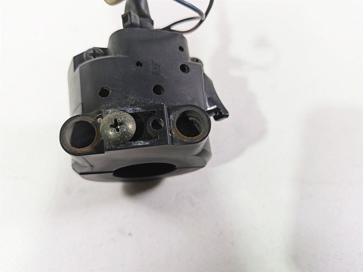 2006 Suzuki GSXR1000 K6 Right Hand Start Stop Control Switch 37200-41G80 {{ shop.shopifyCountryName }} - Mototech271