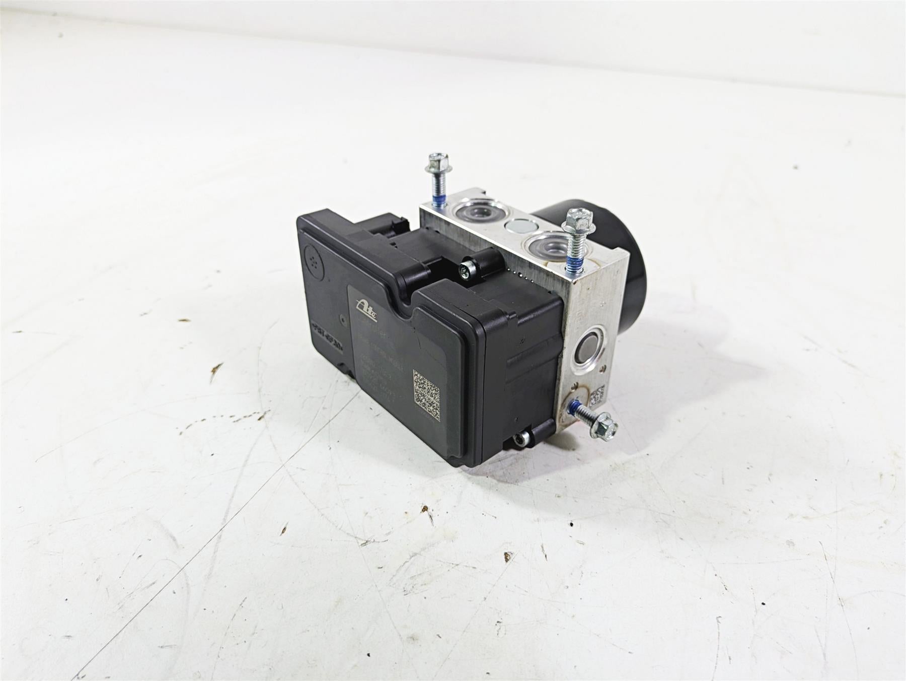 2014 Moto Guzzi California 1400 Touring Abs Brake Pump Unit Module 887696 {{ shop.shopifyCountryName }} - Mototech271