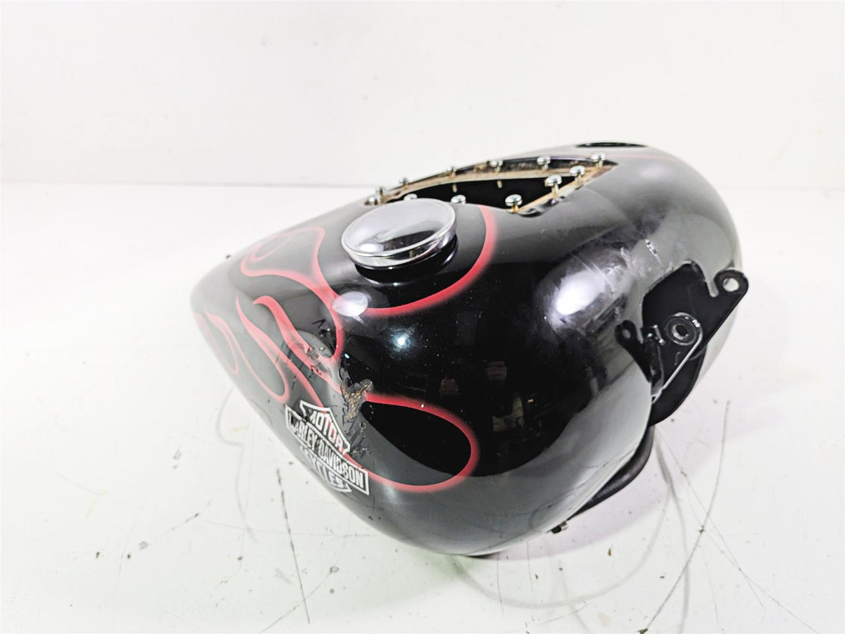 2007 Harley FXDWG Dyna Wide Glide Fuel Gas Petrol Tank - Dented 61586-04B {{ shop.shopifyCountryName }} - Mototech271