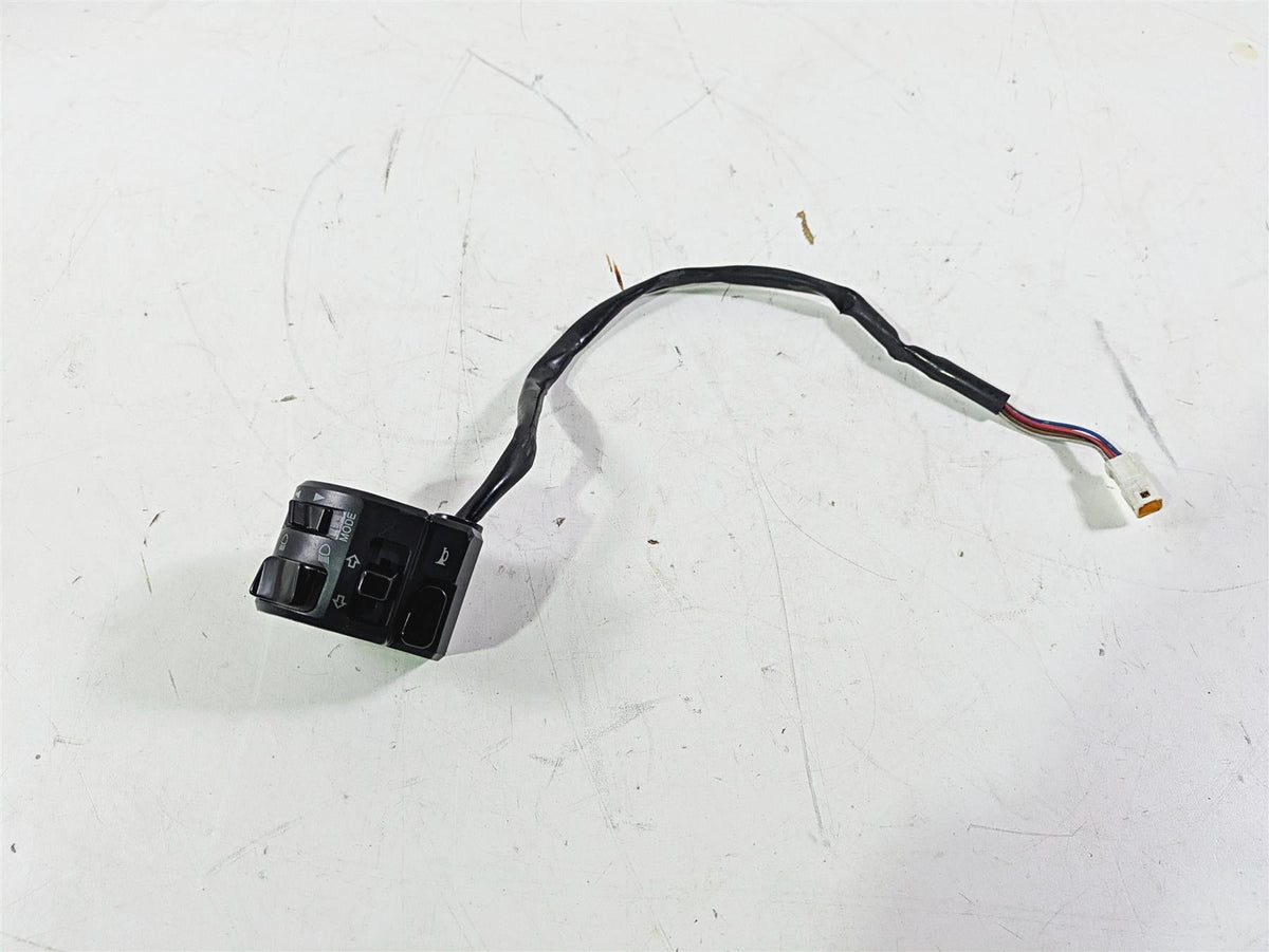 2009 Ducati Monster 1100 S Left Hand Light Horn Control Switch 65110101A {{ shop.shopifyCountryName }} - Mototech271