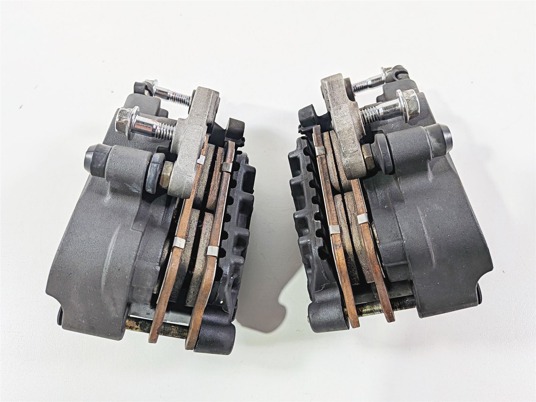 2003 Honda V-Twin VTX1800 C Nissin Front Brake Caliper Set 45150-MCH-006 {{ shop.shopifyCountryName }} - Mototech271