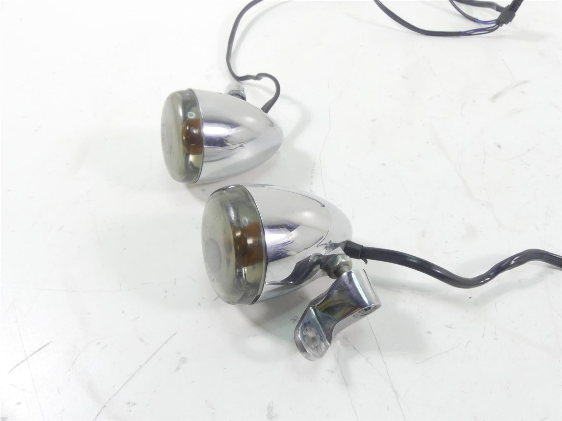 2007 Harley Touring FLHR SE CVO Road King Front Turn Signal Set - Read 68614-03 {{ shop.shopifyCountryName }} - Mototech271